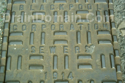 dated manhole cover_www.draindomain.com